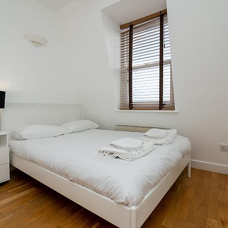 Modern 1 Bed Flat For Up To 2 People In Holborn, London With Free Wifi Apartment Екстериор снимка